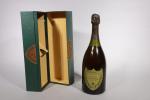 CHAMPAGNE. Dom Pérignon, Vintage, 1975. 1 bouteille en coffret (niveau...