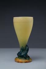 Amalric WALTER (1870-1959) et Henri BERGE (1870-1937). 
Vase en pate...
