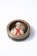 Joseph Etienne BLERZY (1735-1821) et Pierre-Adolphe HALL (1739-1793). Tabatière circulaire...